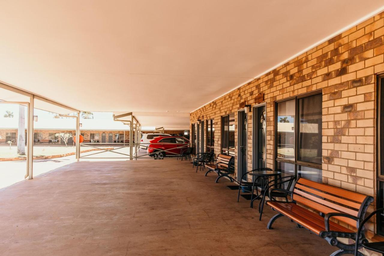 Abacus Motel マウント・アイザ エクステリア 写真
