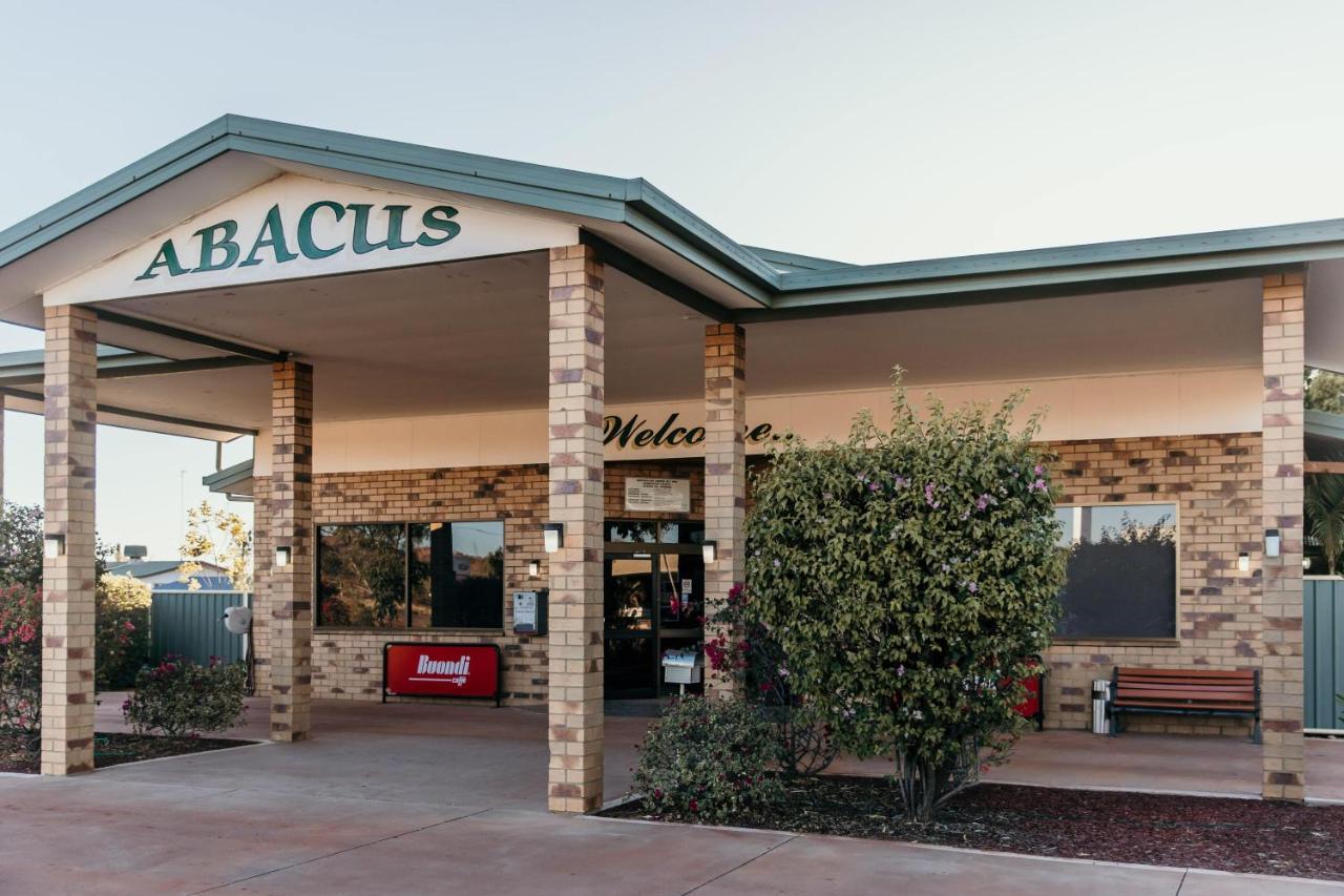 Abacus Motel マウント・アイザ エクステリア 写真