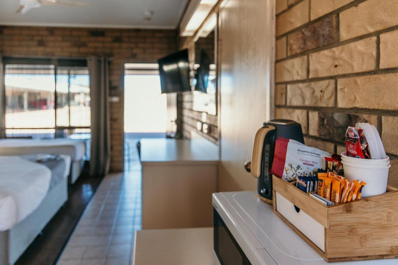 Abacus Motel マウント・アイザ エクステリア 写真